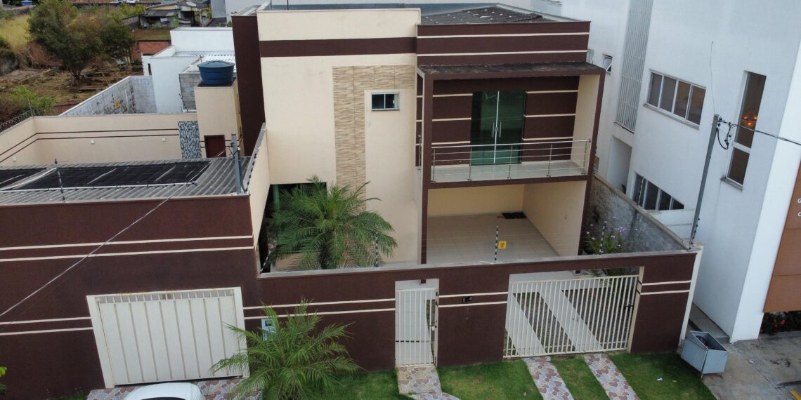 Casa à venda no Centro de Vilhena RO